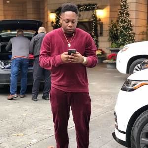 Meet your Posher, Omar